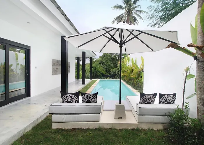 Jungle's Door By Is Simple Villa Ubud