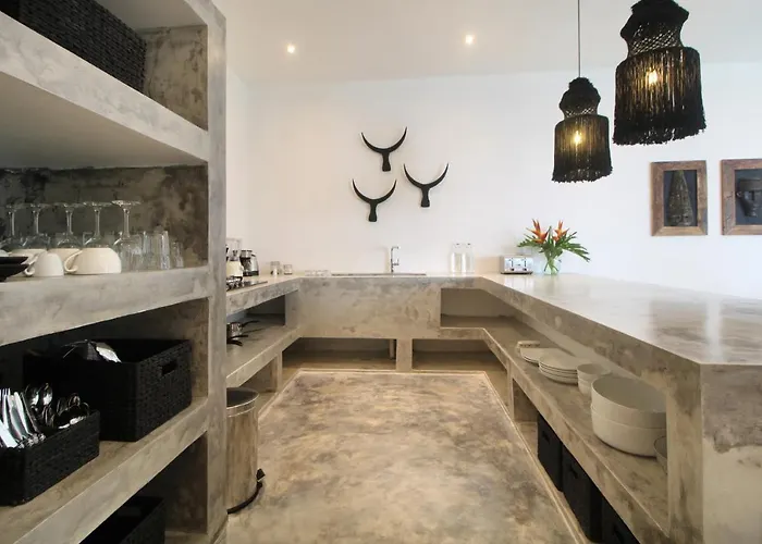 Jungle's Door By Is Simple Villa